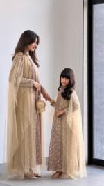 Lace dress ✨ - Image 5